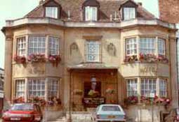 Bear Hotel,  Devizes